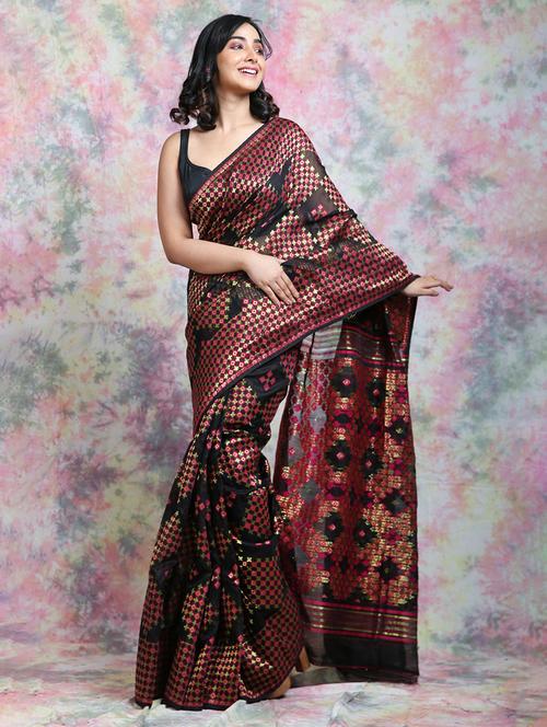 self design woven saree - 19968826 - Very Small Image - 1