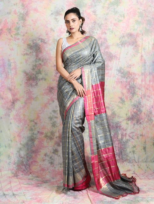 checks woven saree with blouse - 19968900 - Very Small Image - 1