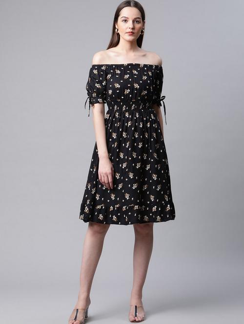 black floral print off shoulder a-line dress - 19975791 - Very Small Image - 1