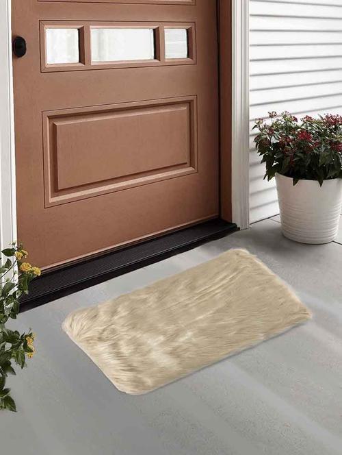 fabinaliv beige solid polyester door mat (60x40 cm) - 19979796 - Very Small Image - 1