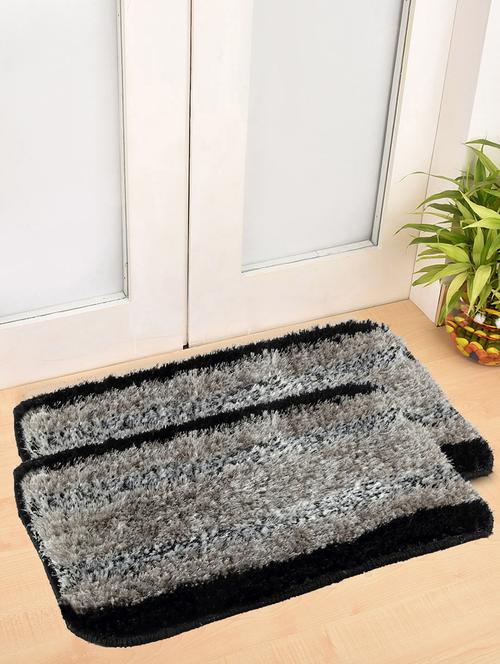 fabinaliv set of 2 black striped polyester door mats (60x40 cm) - 19980044 - Very Small Image - 1