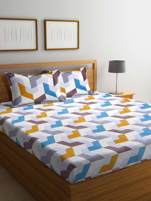 fabinaliv multicolor geometric 300 tc cotton blend super king size double bedsheet with 2 pillow covers - 19982687 - Very Small Image - 1