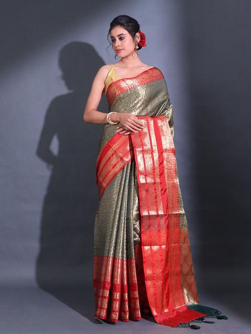 green self design woven saree with blouse - 19992627 - Very Small Image - 1