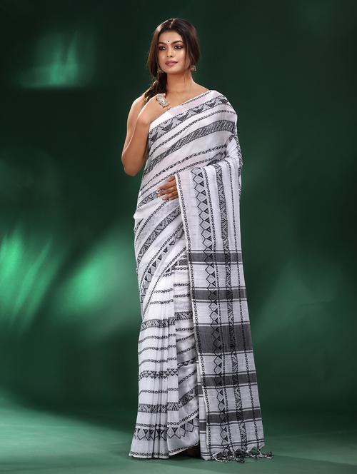 white cotton saree with blouse - 19993595 - Very Small Image - 1