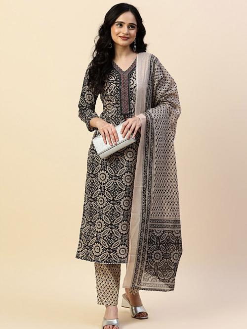 black printed three quarter sleeve suit set set - 19995612 - Very Small Image - 1