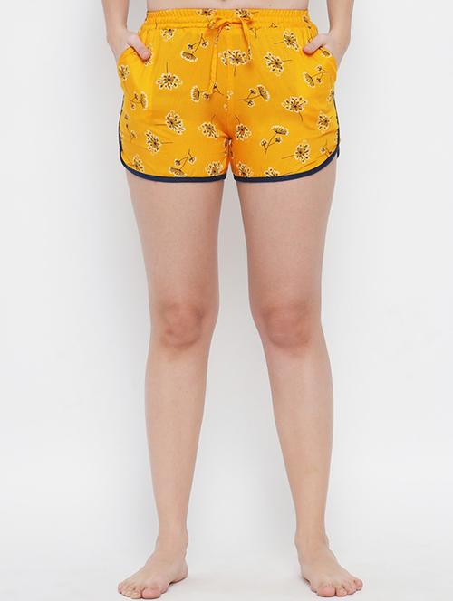 yellow floral print mid rise regular short - 19996533 - Very Small Image - 1