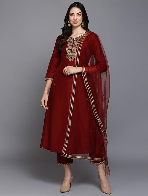 maroon notch neck solid suit set - 20030779 - Very Small Image - 1
