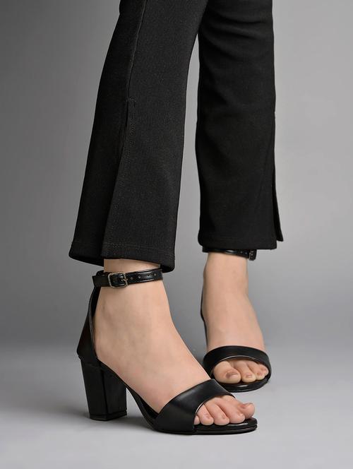 black synthetic ankle strap sandals - 20035366 - Very Small Image - 1