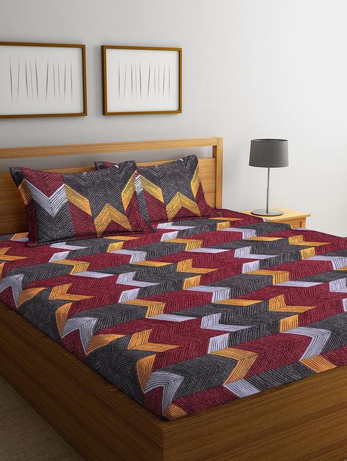 fabinaliv multicolor geometric 300 tc cotton blend king size double bedsheet with 2 pillow covers - 20039096 - Very Small Image - 1