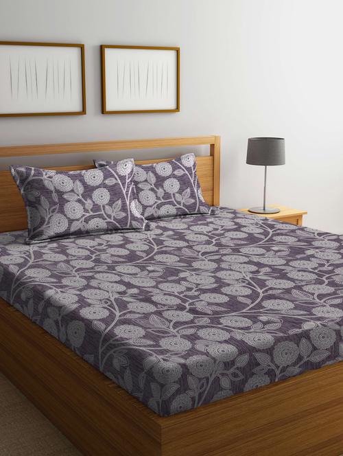 fabinaliv purple floral 300 tc cotton blend king size double bedsheet with 2 pillow covers - 20039112 - Very Small Image - 1
