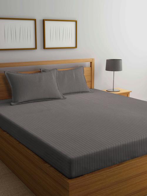 fabinaliv striped 300 tc cotton blend super king size double bedsheet with 2 pillow covers - 20039165 - Very Small Image - 1