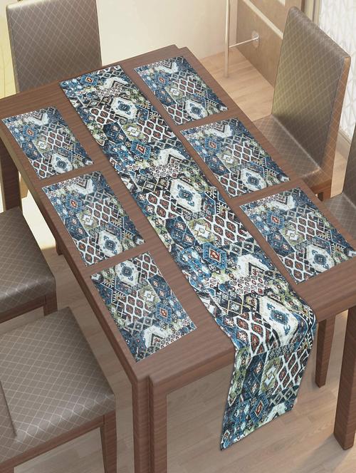 texstylers cotton rug fabric 13 x 19 inches digital print assorted table placemats and 1 runner set - 20060040 - Very Small Image - 1