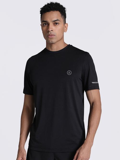 round neck solid regular t-shirt - 20067390 - Very Small Image - 1
