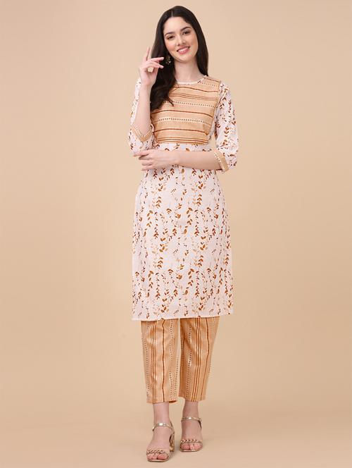 round neck kurta pant set with - 20082579 - Very Small Image - 1