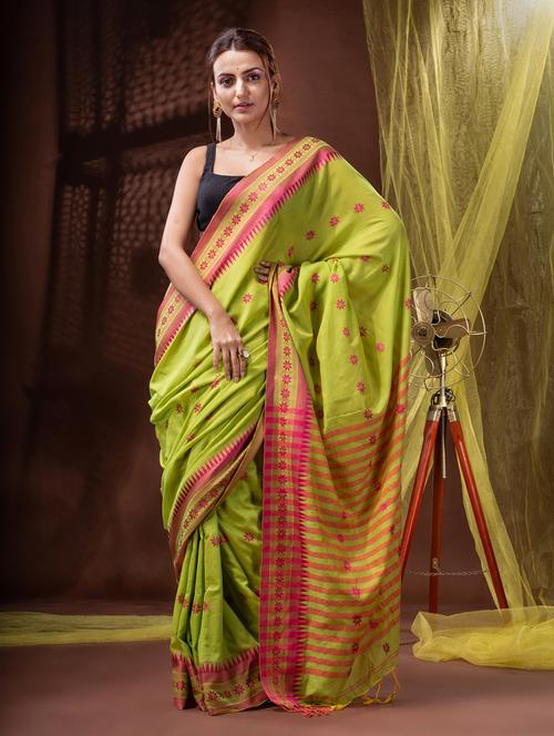 green cotton handloom saree with blouse - 20097961 - Very Small Image - 1