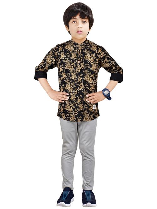 boys mandarin neck printed kurta set - 20123239 - Very Small Image - 1