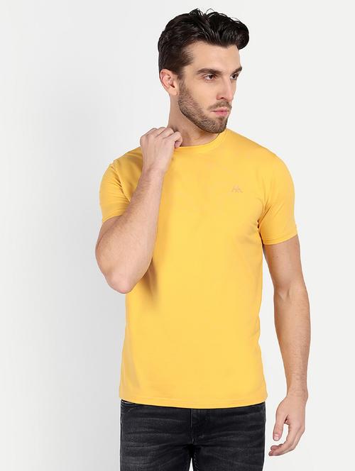 men round neck solids t-shirt - 20131679 - Very Small Image - 1