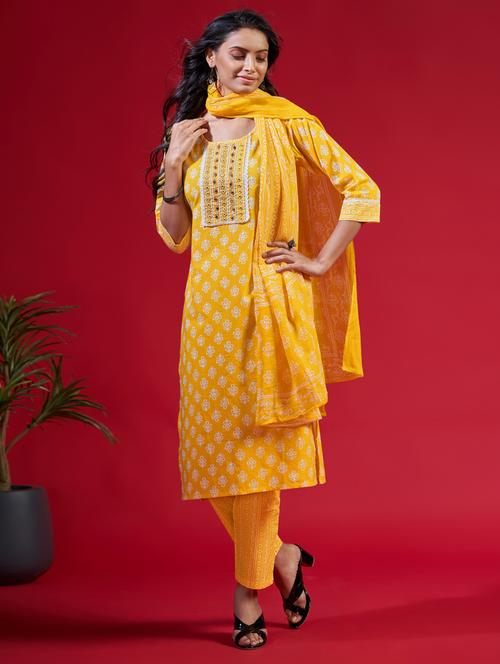 printed kurta pant set with dupatta - 20136628 - Very Small Image - 1