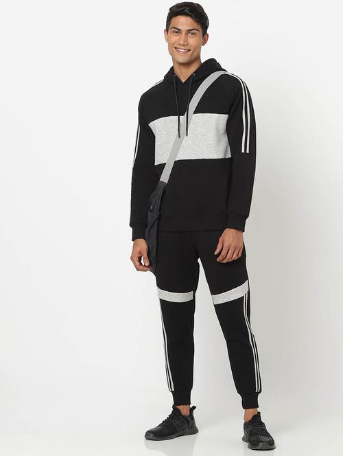 black fleece hooded sweatshirt - 20145809 - Very Small Image - 1
