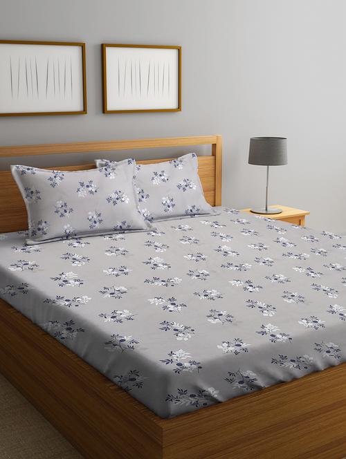 printed double bedsheet with 2 pillow covers - 20159880 - Very Small Image - 1