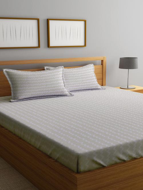 printed double bedsheet with 2 pillow covers - 20159892 - Very Small Image - 1