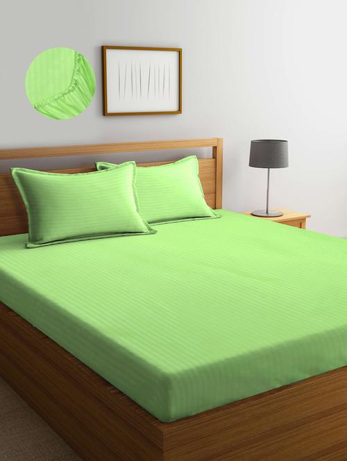 cotton striped fitted double bedsheet with 2 pillow covers - 20168229 - Very Small Image - 1