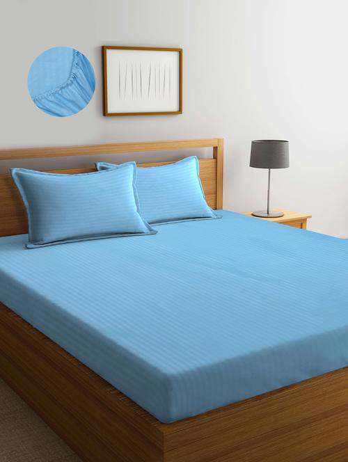 cotton striped fitted double bedsheet with 2 pillow covers - 20168230 - Very Small Image - 1