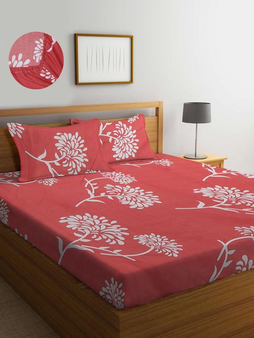 floral cotton fitted double bedsheet with 2 pillow covers - 20168264 - Very Small Image - 1