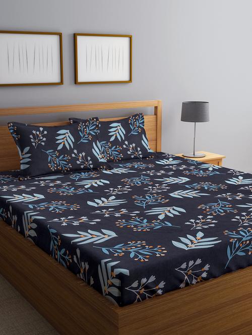 cotton floral fitted double bedsheet with 2 pillow covers - 20168289 - Very Small Image - 1
