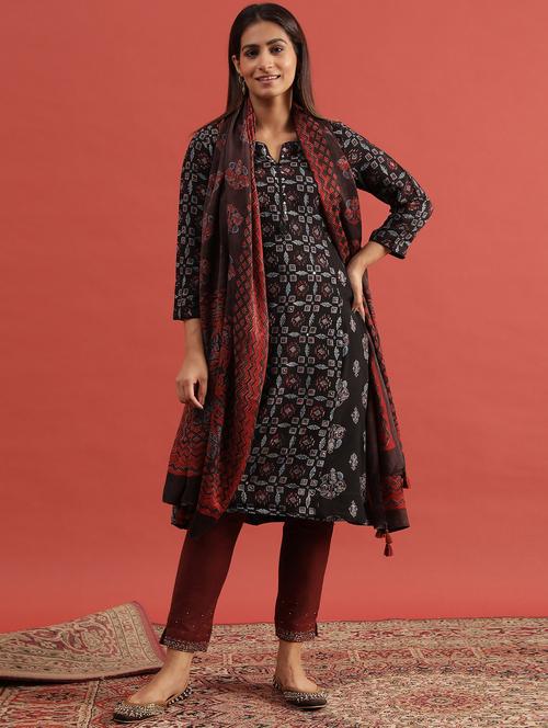 brown notch neck a-line kurta - 20172456 - Very Small Image - 1