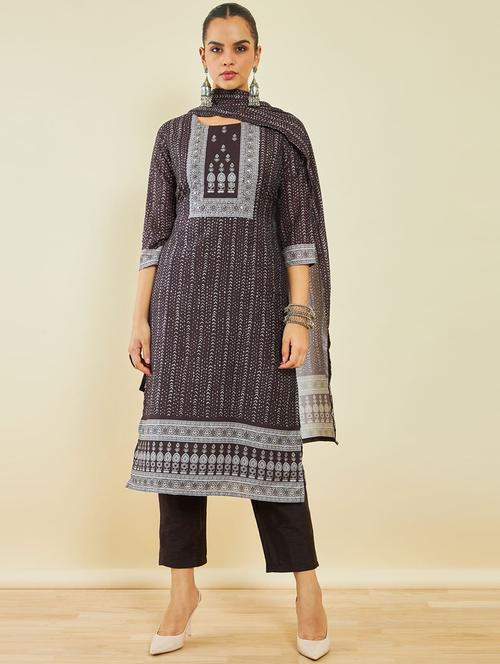 coffee brown three quarter sleeve suit set - 20189746 - Very Small Image - 1