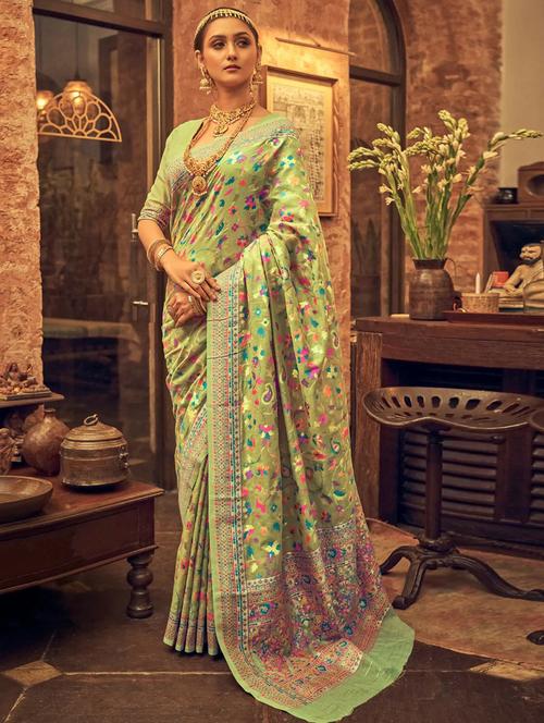 green self design silk blend saree with blouse - 20204018 - Very Small Image - 1