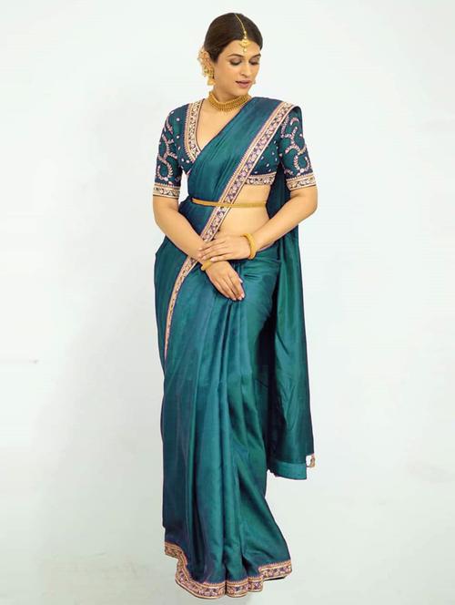 solid with bordered saree with blouse - 20207000 - Very Small Image - 1