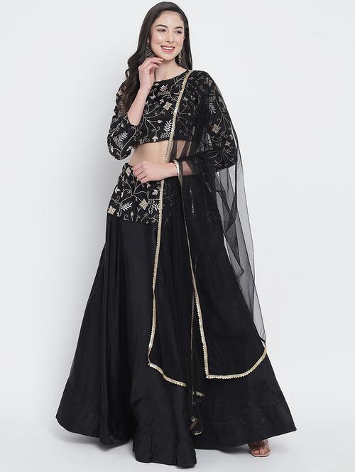 black colored flared lehenga - 20208705 - Very Small Image - 1