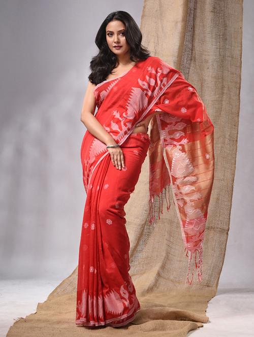 red zari work handloom saree with blouse - 20225294 - Very Small Image - 1