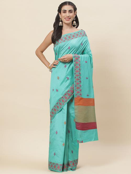 light blue colored handloom saree with blouse - 20226148 - Very Small Image - 1