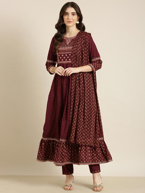 women burgundy kurta pant set with dupatta - 20251252 - Very Small Image - 1