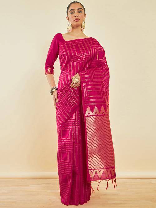 women's self design magenta colored saree - 20253114 - Very Small Image - 1