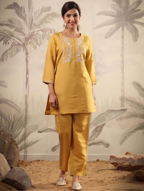 yellow colored kurta pant set - 20261640 - Very Small Image - 1