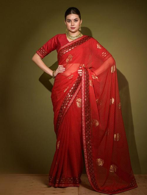 women's solid with work red colored saree - 20264295 - Very Small Image - 1