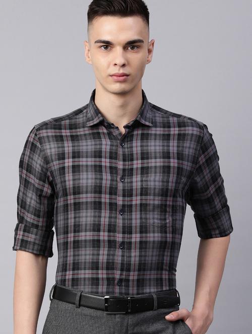 men multi checkered checkered cotton casual shirt - 20293220 - Very Small Image - 1