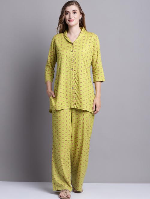 yellow geometric print co-ord set - 20309416 - Very Small Image - 1