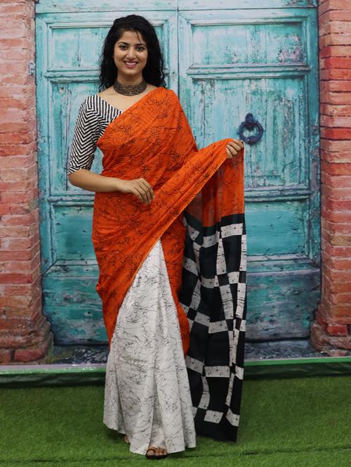 orange colored printed saree - 20312457 - Very Small Image - 1