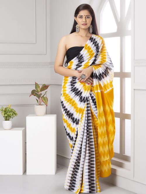 white colored printed saree with blouse - 20312792 - Very Small Image - 1