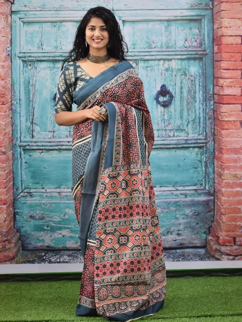 grey colored printed saree with blouse - 20313017 - Very Small Image - 1