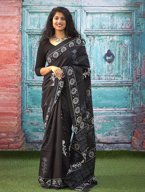 black colored printed saree with blouse - 20313050 - Very Small Image - 1