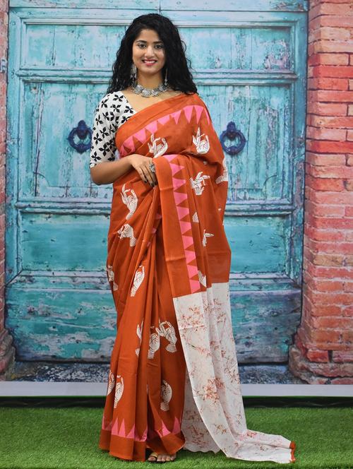 orange block printed saree with blouse - 20313521 - Very Small Image - 1