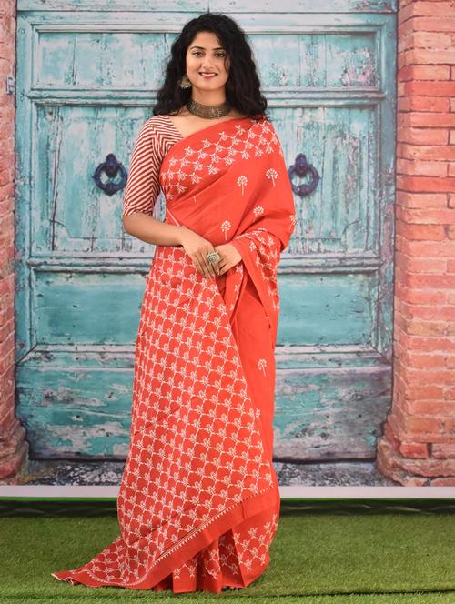 orange block printed saree with blouse - 20313827 - Very Small Image - 1