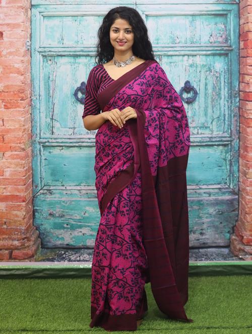 magenta printed saree with blouse - 20314070 - Very Small Image - 1