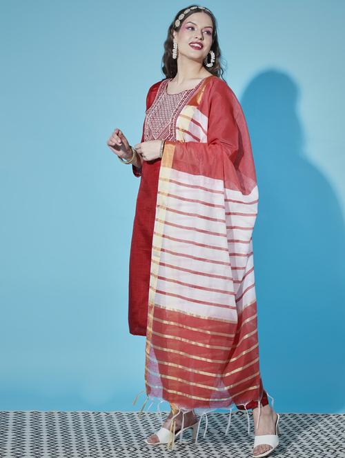 maroon colored kurta pant set - 20329969 - Very Small Image - 1